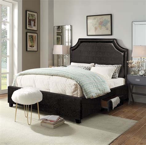 Leather Beds, Headboards & Bed Frames